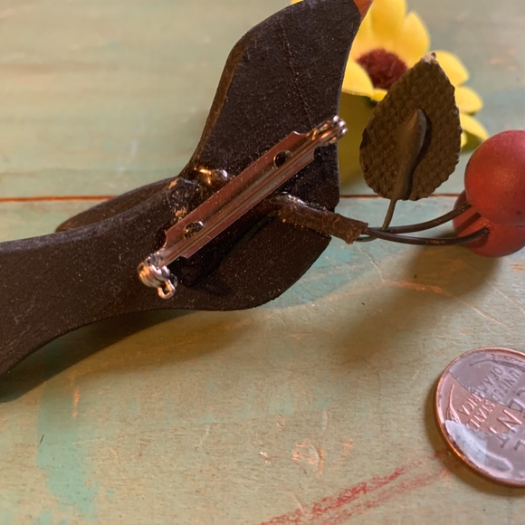 Rare Vintage 70's Painted Black Polka Dot Bird & Cherries Brooch - Handmade - Picture 9 of 9